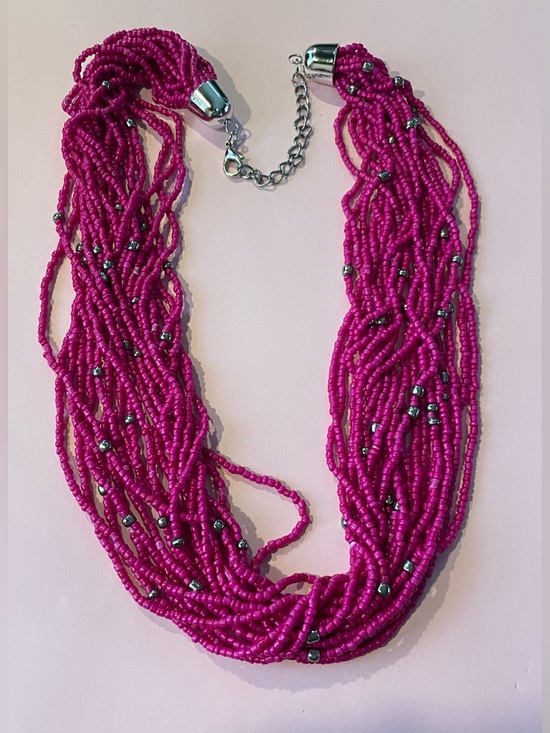 Jewelry - Hot Pink Seed Bead Silver Tone Spacer & Chain Necklace #7135